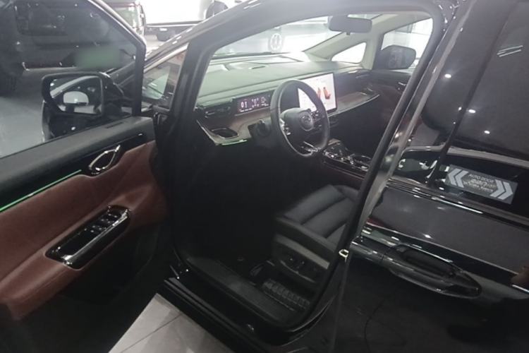 Used GAC Trumpchi E8 New Energy 2024 150km MAX+ Driver Seat