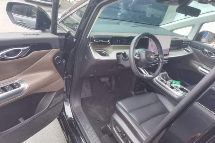 Used GAC Trumpchi E8 New Energy 2024 150km MAX Driver Seat