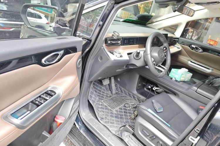 Used GAC Trumpchi E8 New Energy 2024 150km MAX Driver Seat