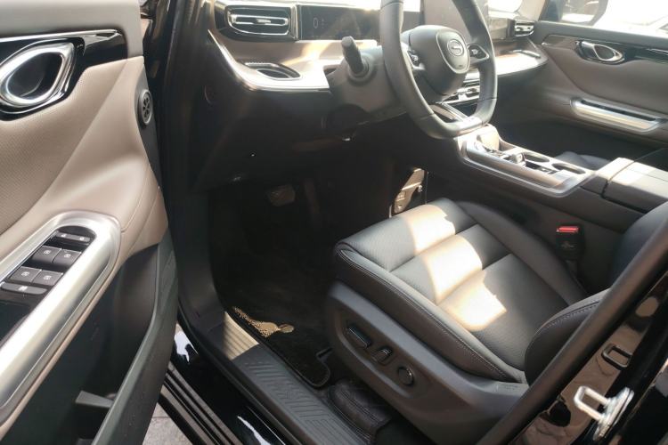 Used GAC Trumpchi E8 New Energy 2024 150km MAX Driver Seat