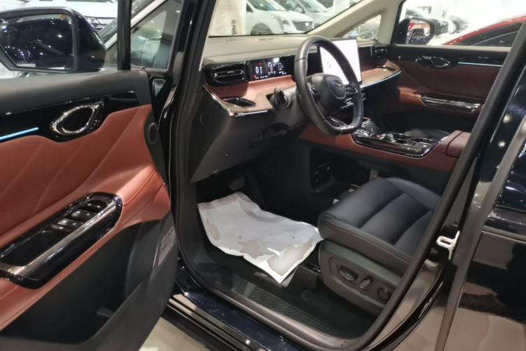 Used GAC Trumpchi E8 New Energy 2024 150km MAX+ Driver Seat