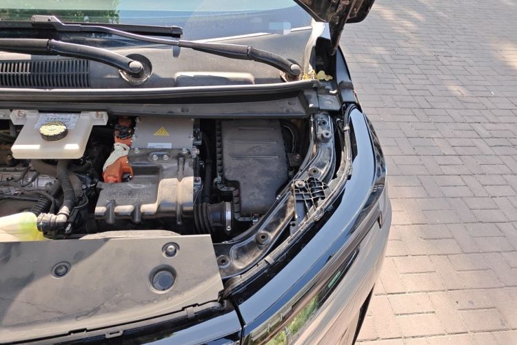 Used GAC Trumpchi E8 New Energy 2024 150km Longteng Starry Night Edition Engine Bay Left