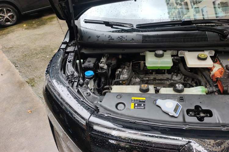 Used GAC Trumpchi E8 New Energy 2024 150km MAX Engine Bay Right
