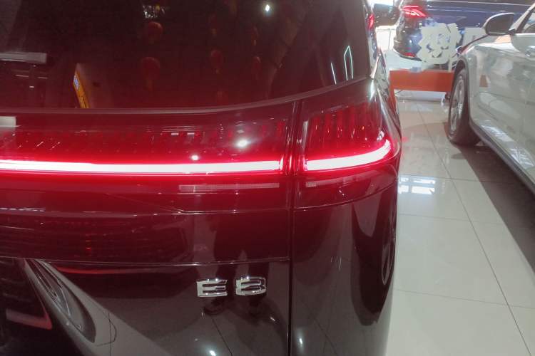Used GAC Trumpchi E8 New Energy 2024 150km MAX Exterior 3