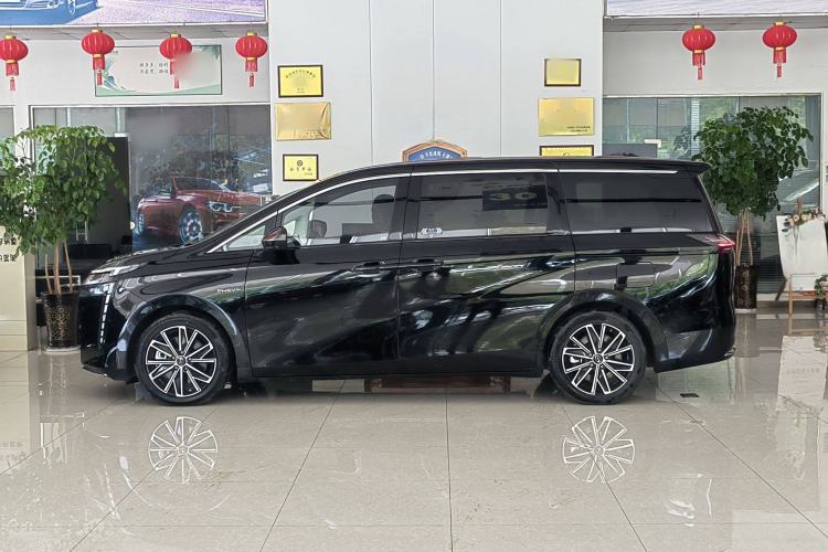 Used GAC Trumpchi E8 New Energy 2024 150km MAX Exterior 3
