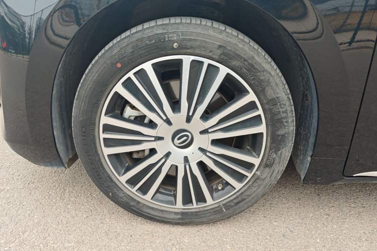 Used GAC Trumpchi E8 New Energy 2024 150km MAX+ Exterior 4