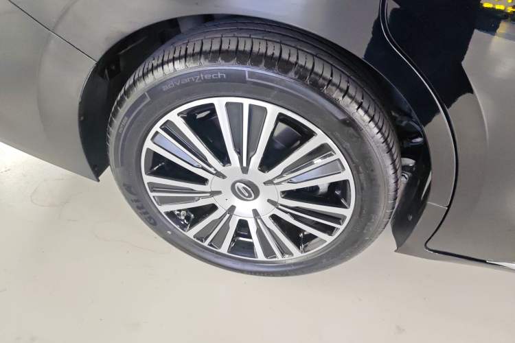 Used GAC Trumpchi E8 New Energy 2024 150km MAX+ Exterior 8