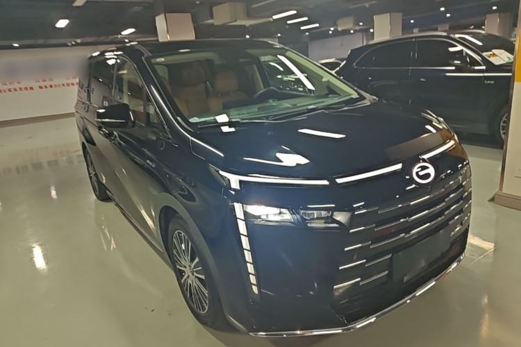 Used GAC Trumpchi E8 New Energy 2024 150km MAX+ Front Right 45 Deg