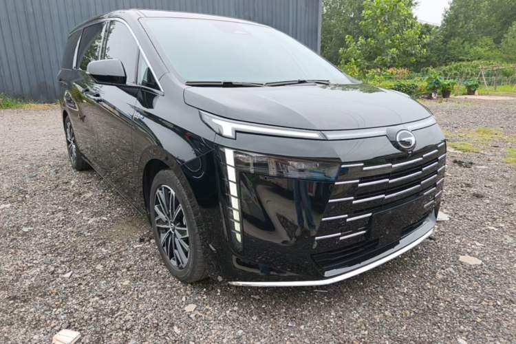 Used GAC Trumpchi E8 New Energy 2024 150km MAX Front Right 45 Deg