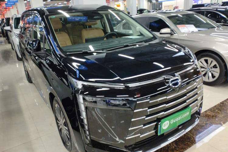 Used GAC Trumpchi E8 New Energy 2024 150km MAX+ Front Right 45 Deg