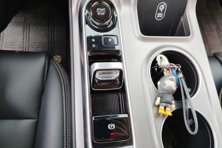 Used GAC Trumpchi E8 New Energy 2024 150km MAX Gear Lever