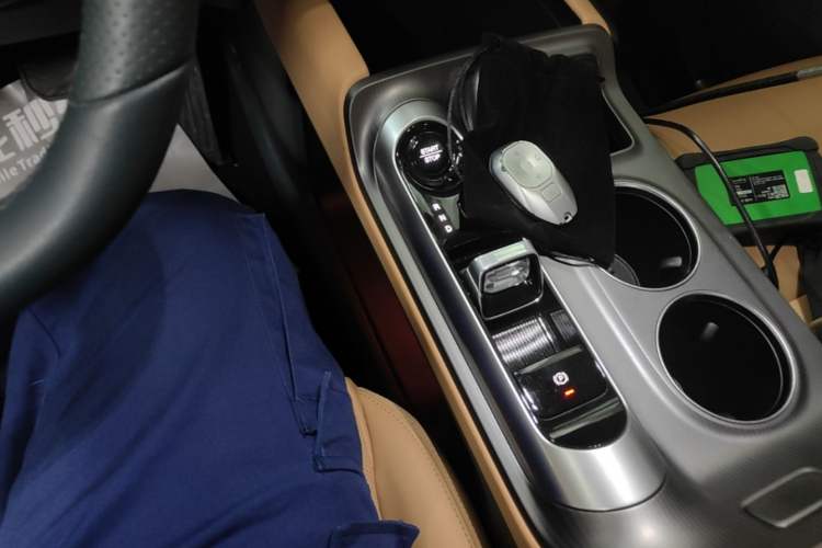Used GAC Trumpchi E8 New Energy 2024 150km MAX Gear Lever