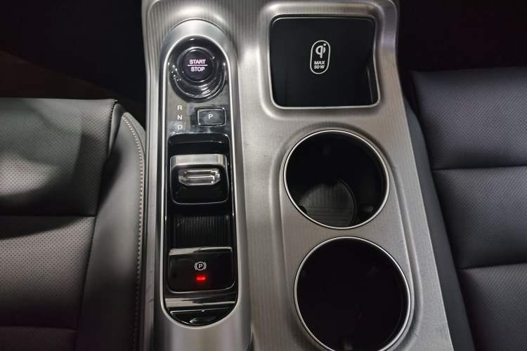 Used GAC Trumpchi E8 New Energy 2024 150km MAX Gear Lever