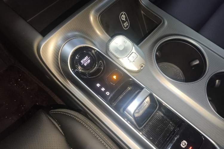 Used GAC Trumpchi E8 New Energy 2024 150km MAX Gear Lever