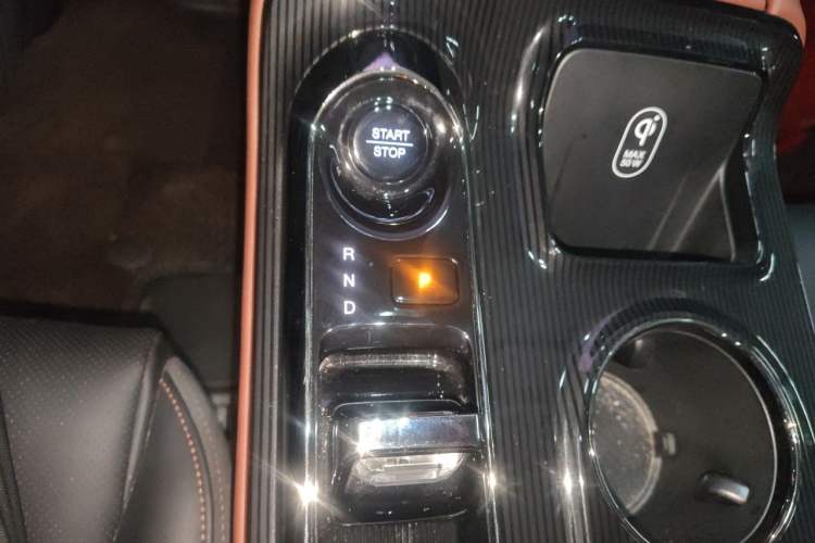 Used GAC Trumpchi E8 New Energy 2024 150km MAX+ Gear Lever