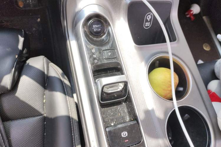 Used GAC Trumpchi E8 New Energy 2024 150km MAX+ Gear Lever