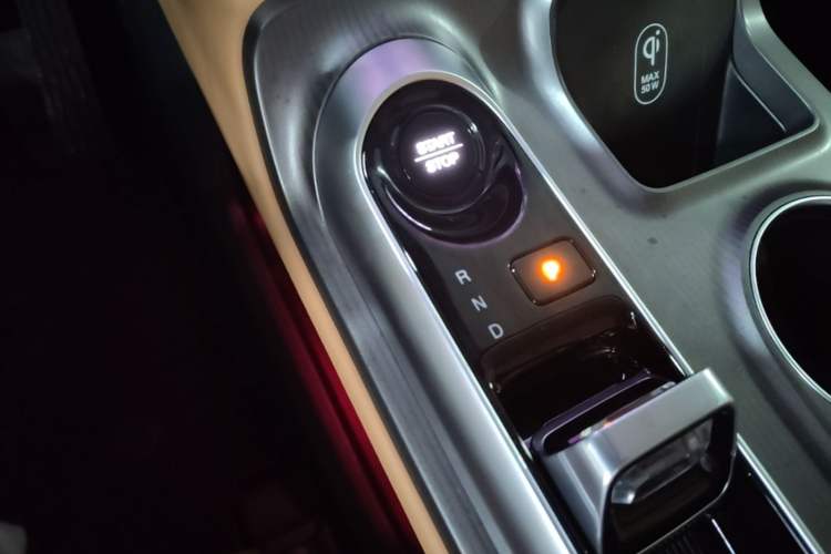 Used GAC Trumpchi E8 New Energy 2024 150km MAX Gear Lever