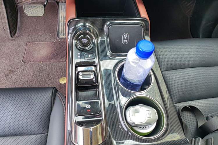 Used GAC Trumpchi E8 New Energy 2024 150km MAX+ Gear Lever