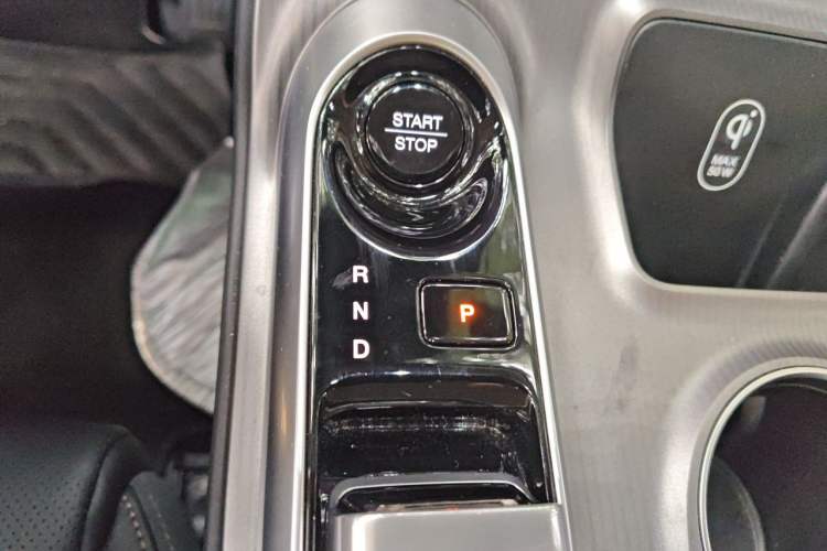 Used GAC Trumpchi E8 New Energy 2024 150km MAX Gear Lever
