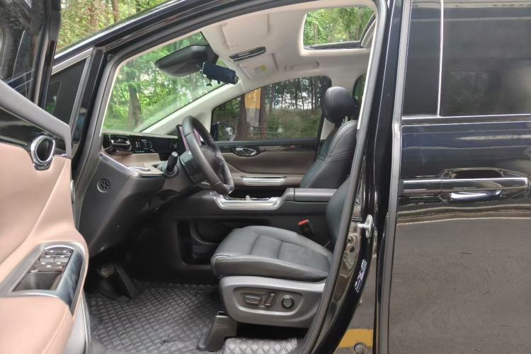 Used GAC Trumpchi E8 New Energy 2024 150km MAX Interior 1