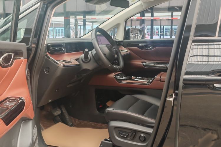 Used GAC Trumpchi E8 New Energy 2024 150km MAX+ Interior 2
