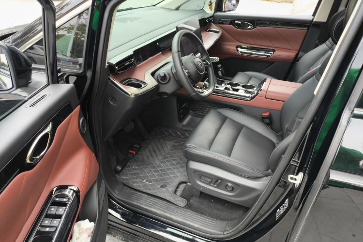 Used GAC Trumpchi E8 New Energy 2024 150km Dragon Roar Starry Night+ Interior 3