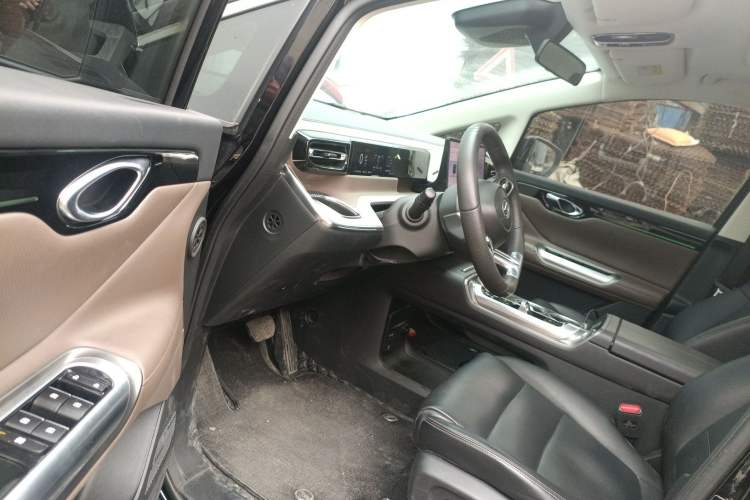 Used GAC Trumpchi E8 New Energy 2024 150km MAX Interior 3