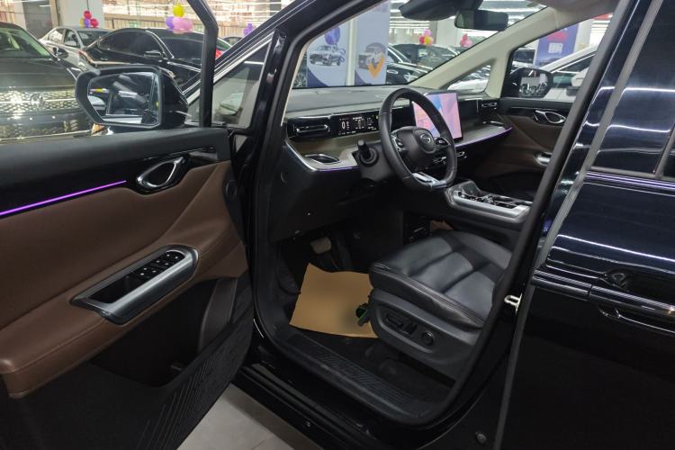 Used GAC Trumpchi E8 New Energy 2024 150km MAX Interior 3