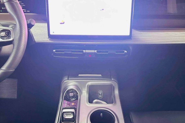 Used GAC Trumpchi E8 New Energy 2024 150km MAX Interior 4