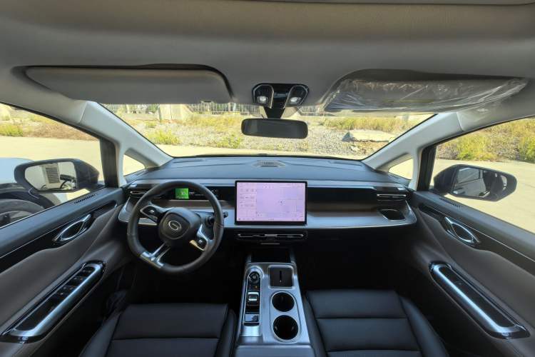 Used GAC Trumpchi E8 New Energy 2024 150km PRO Interior 4