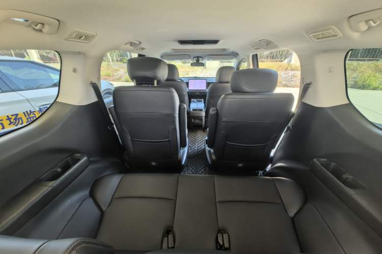 Used GAC Trumpchi E8 New Energy 2024 150km PRO Interior 6