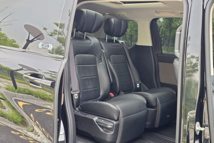 Used GAC Trumpchi E8 New Energy 2024 150km MAX Interior 6