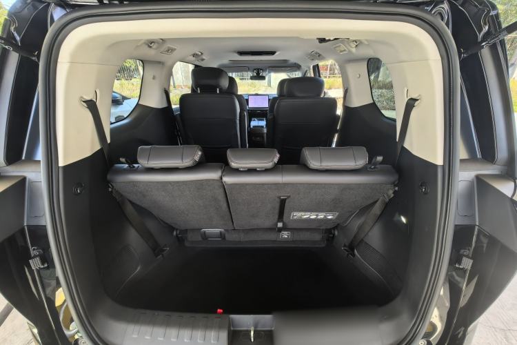 Used GAC Trumpchi E8 New Energy 2024 150km PRO Interior 7