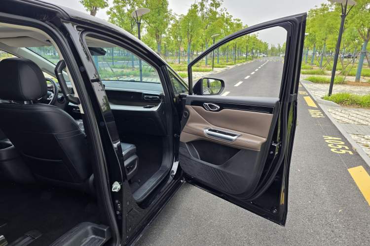 Used GAC Trumpchi E8 New Energy 2024 150km MAX Interior 8