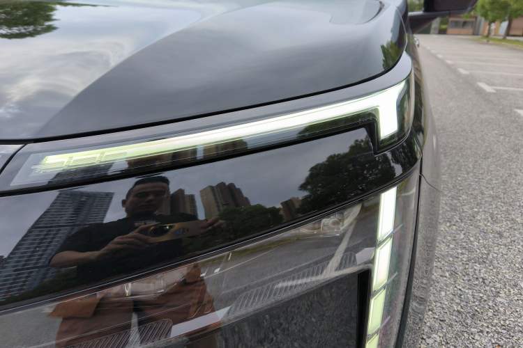 Used GAC Trumpchi E8 New Energy 2024 150km MAX Left Front Headlight