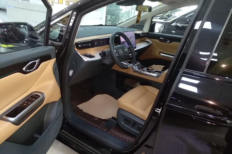 Used GAC Trumpchi E8 New Energy 2024 150km MAX Left Front Seat