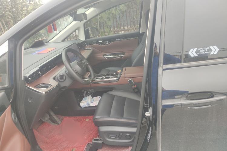 Used GAC Trumpchi E8 New Energy 2024 150km MAX+ Left Front Seat