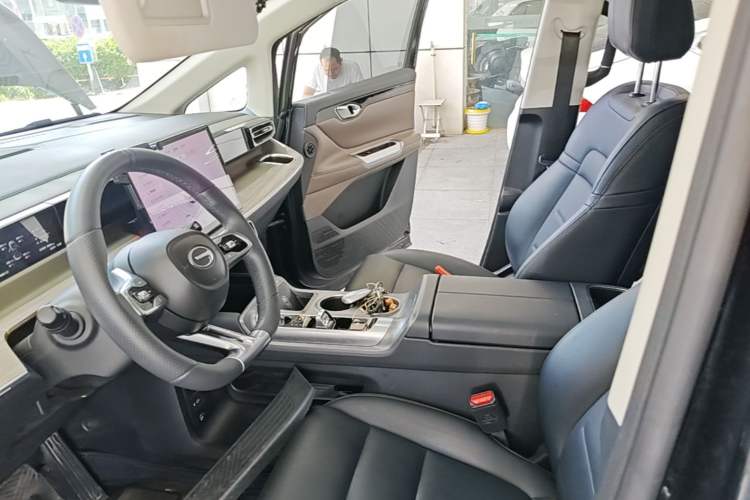 Used GAC Trumpchi E8 New Energy 2024 150km MAX Left Front Seat