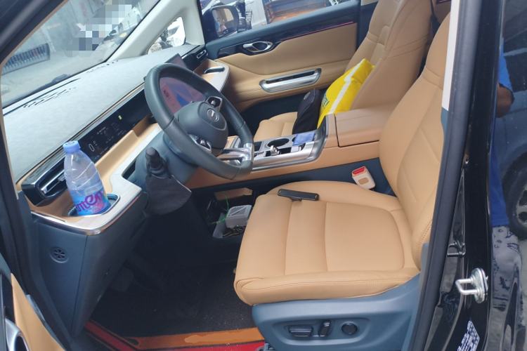 Used GAC Trumpchi E8 New Energy 2024 150km MAX Left Front Seat