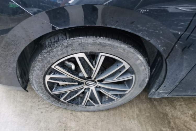 Used GAC Trumpchi E8 New Energy 2024 150km MAX Left Front Wheel Hub