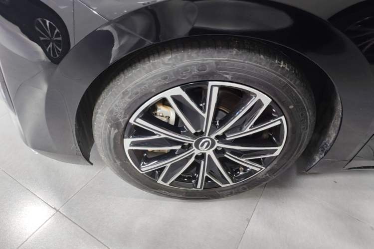 Used GAC Trumpchi E8 New Energy 2024 150km MAX Left Front Wheel Hub