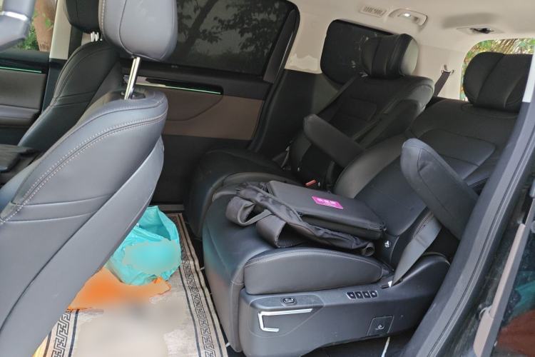 Used GAC Trumpchi E8 New Energy 2024 150km Longteng Starry Night Edition Left Rear Seat