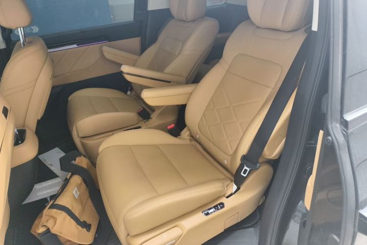Used GAC Trumpchi E8 New Energy 2024 150km MAX+ Left Rear Seat