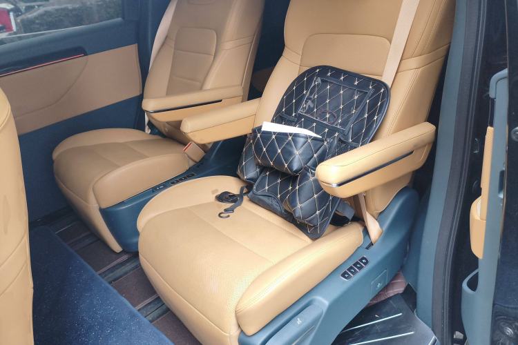 Used GAC Trumpchi E8 New Energy 2024 150km MAX Left Rear Seat