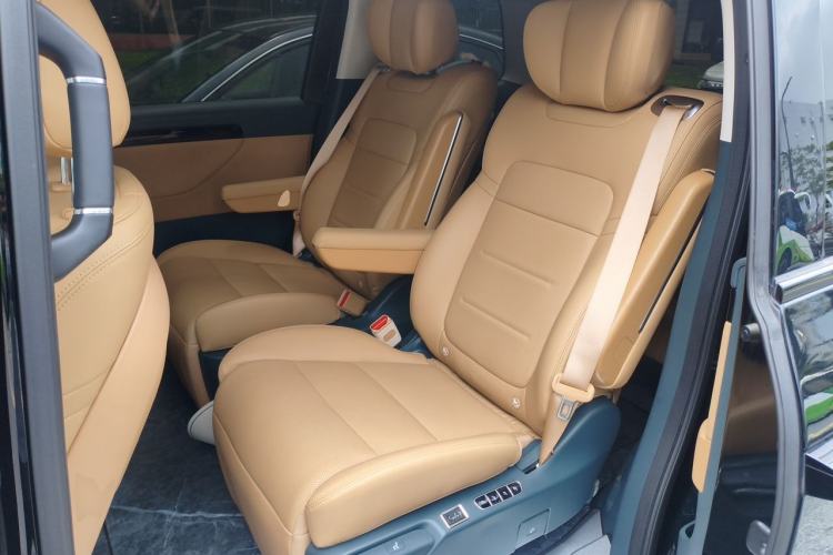 Used GAC Trumpchi E8 New Energy 2024 150km MAX+ Left Rear Seat