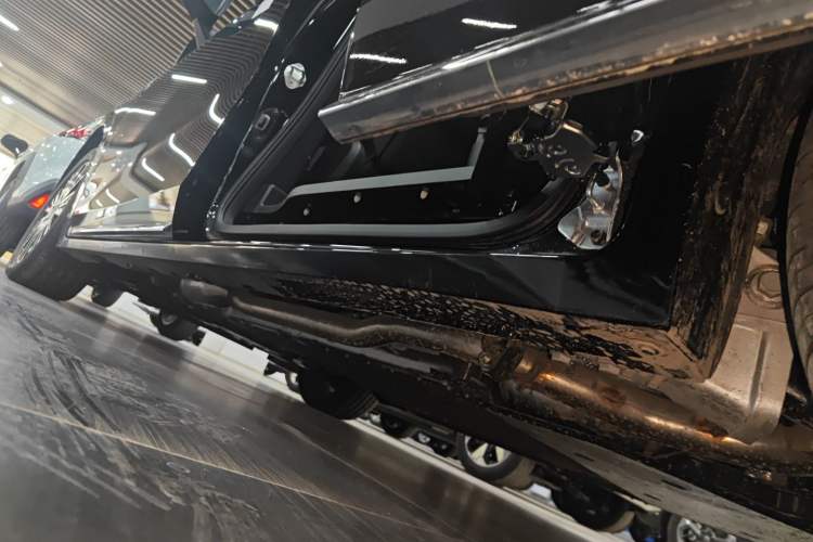 Used GAC Trumpchi E8 New Energy 2024 150km MAX+ Left Side Sill