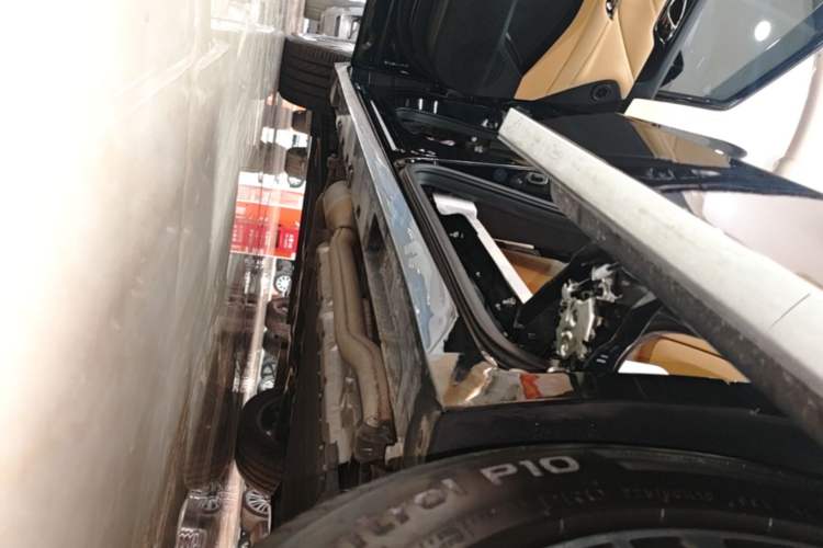 Used GAC Trumpchi E8 New Energy 2024 150km MAX+ Left Side Sill