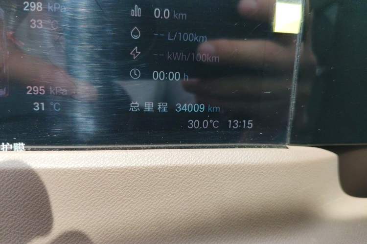 Used GAC Trumpchi E8 New Energy 2024 150km MAX Odometer Close Up