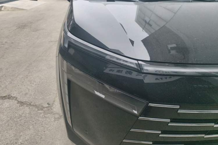 Used GAC Trumpchi E8 New Energy 2024 150km MAX+ Right Front Headlight
