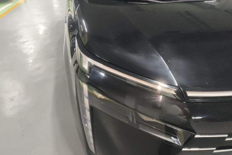 Used GAC Trumpchi E8 New Energy 2024 150km MAX+ Right Front Headlight